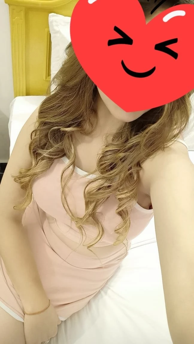 Supriya – Indian escort in Bangalore — 2 / 4