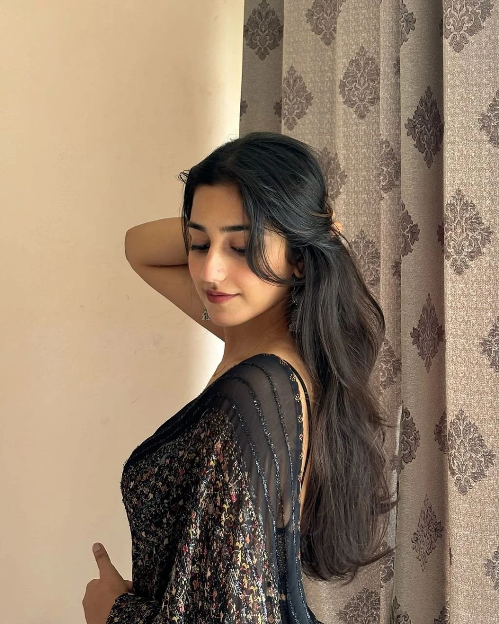 Shilpa – Indian escort in Guwahati — 2 / 3