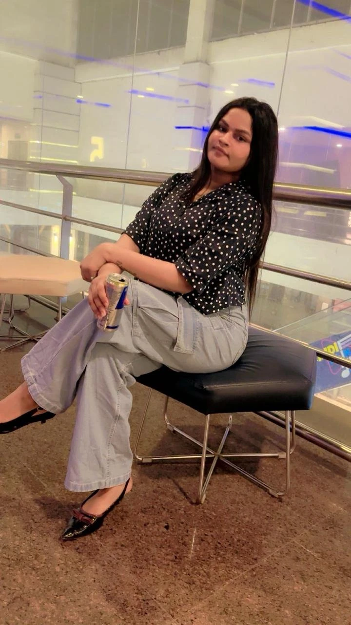 Lucky Independent College Girl – Indian escort in Bangalore — 2 / 5