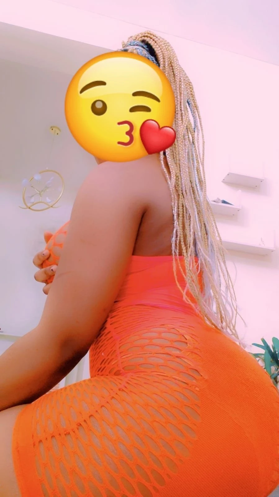 Leayah – South African escort in Gurgaon — 4 / 7