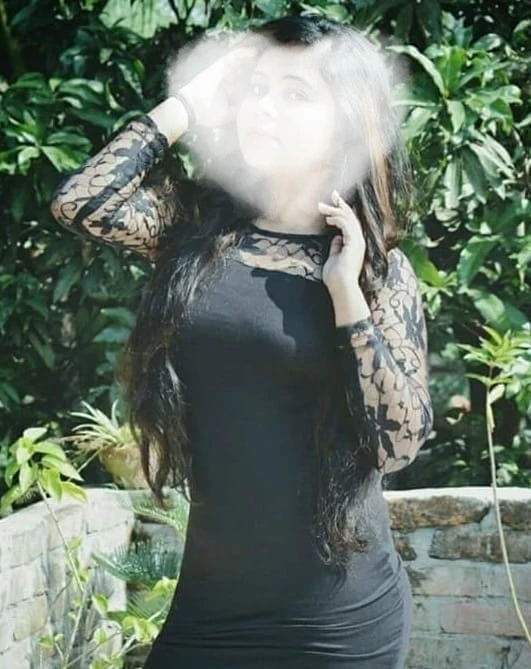 Aakriti ( Realmeet & cam session) – Indian escort in Ahmedabad — 1 / 2