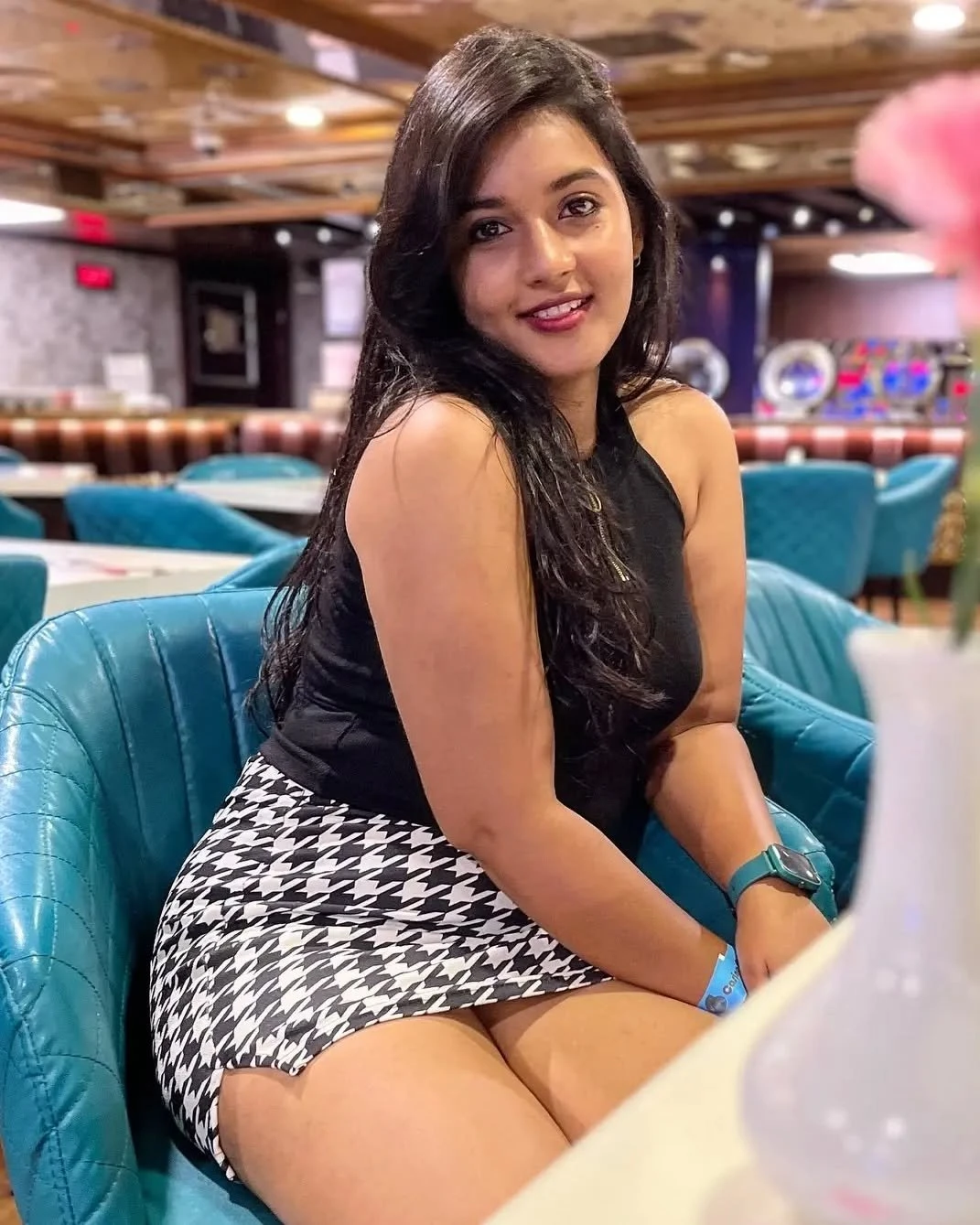 Khushabu – Indian escort in Chennai — 3 / 4