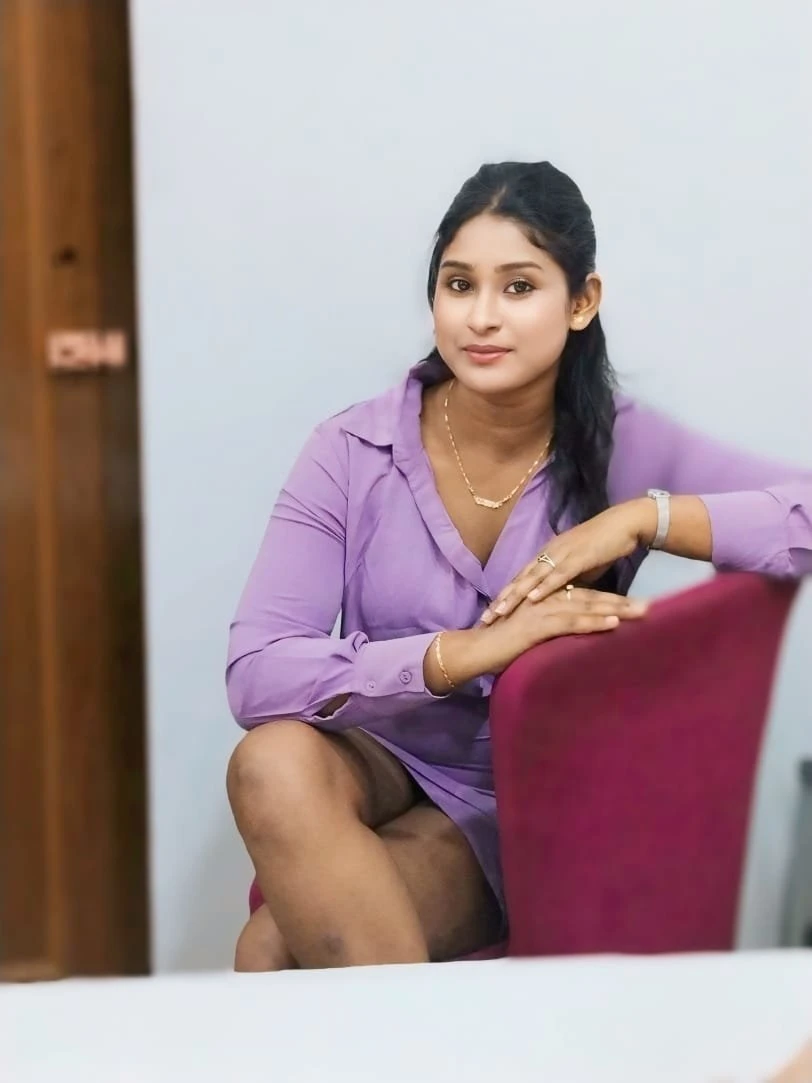 Radhika Independent Call Girl – Indian escort in Ahmedabad, Escort, Ahmedabad