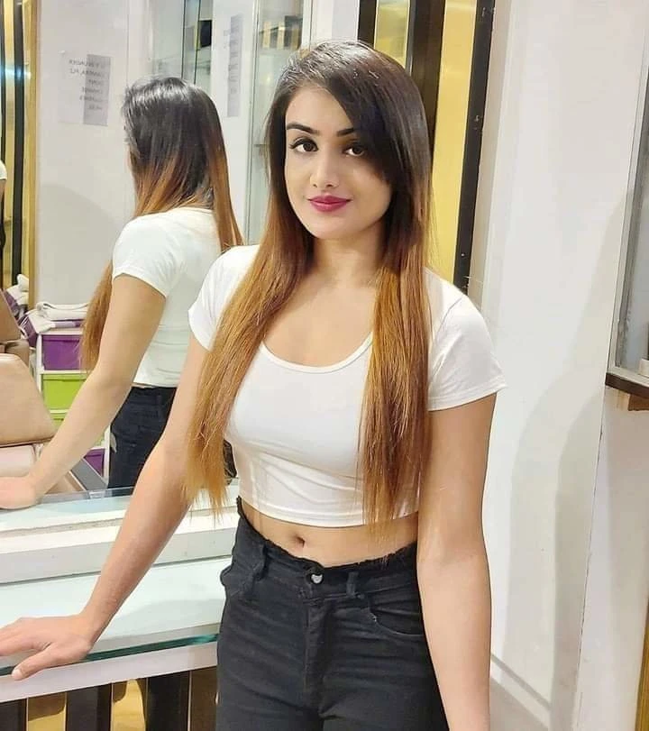 Kavya – Indian escort in Bangalore, Escort, Banga