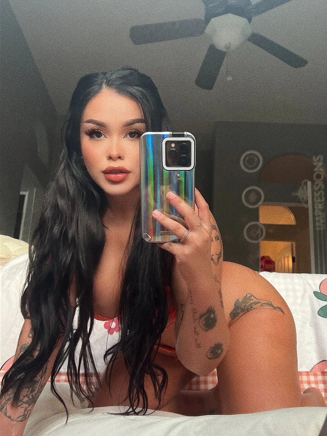 Rhonda R. Morales – American escort in Hong Kong — 6 / 7