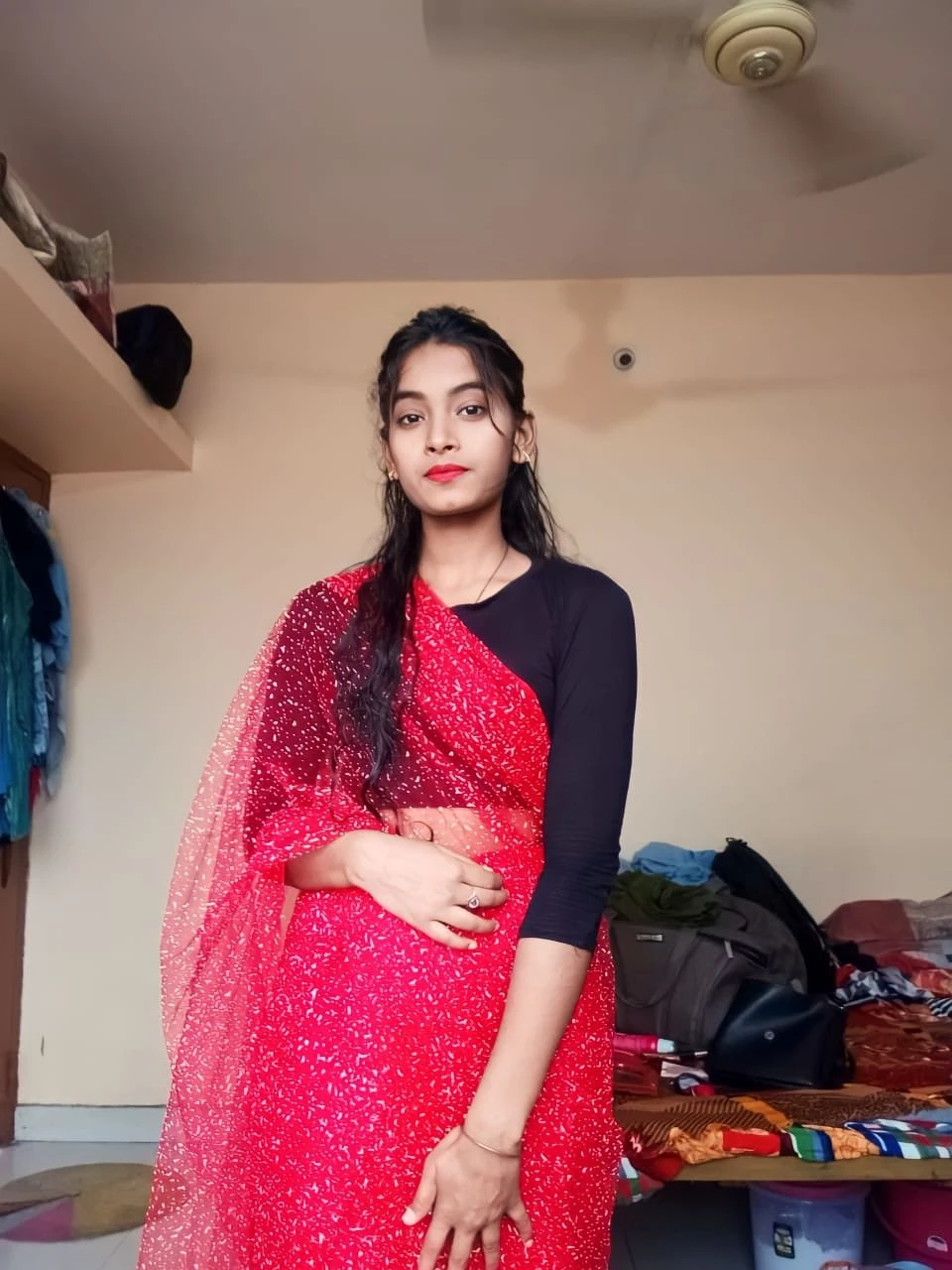 Nidhi(Cam show & Real meet) – Indian escort in Ahmedabad — 1 / 2