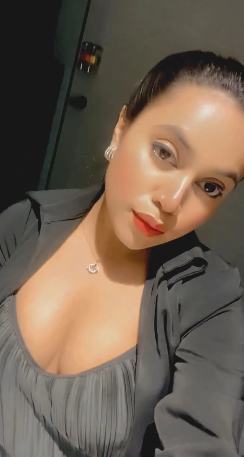 ꧁ Real Pics Hot ‍🩹Escort🥀 – Indian escort in Candolim, Goa — 8 / 11