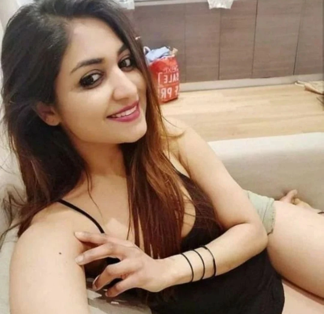 Aliya – Indian escort in Bangalore, Escort, Banga