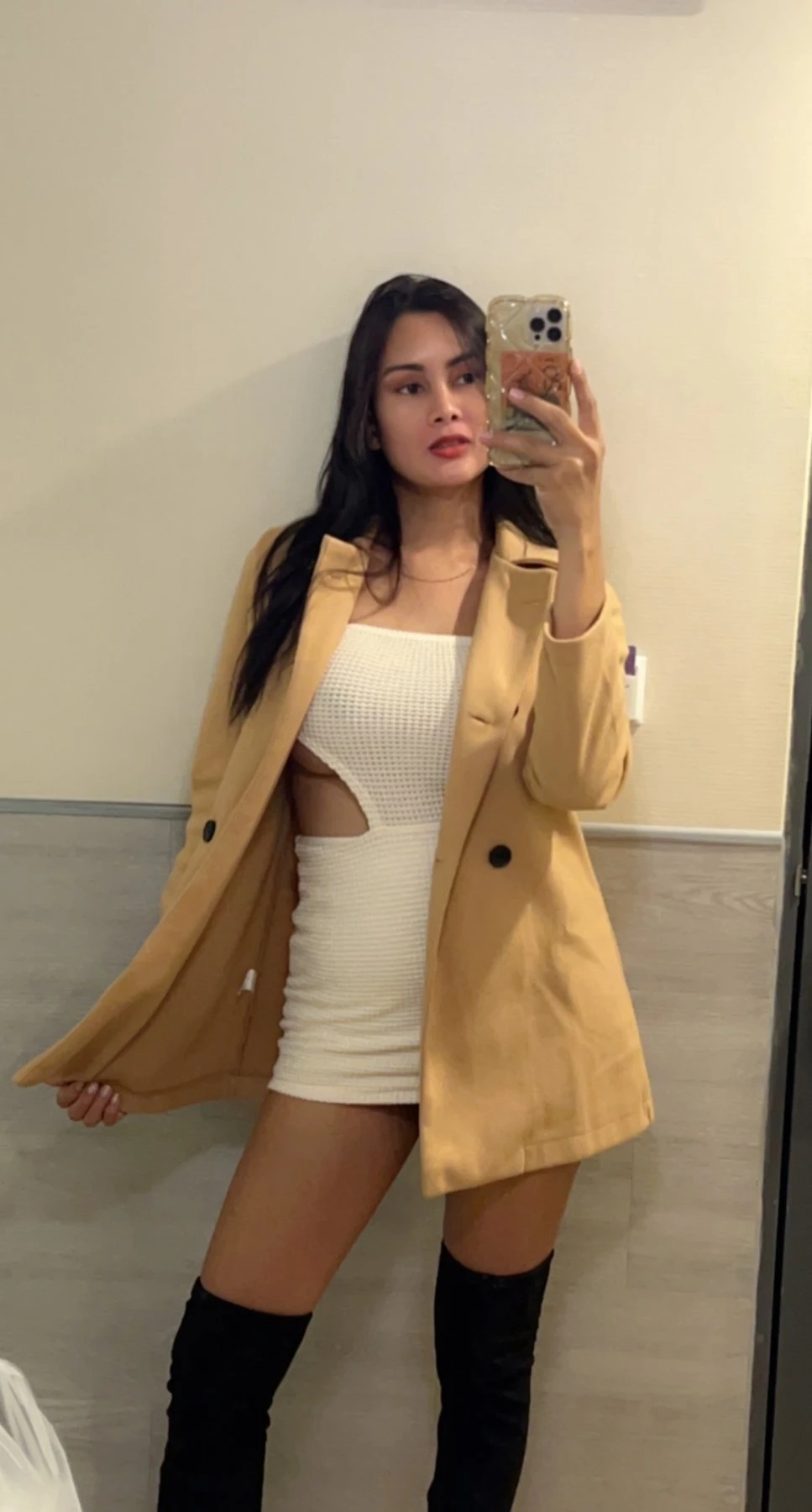 Jennifer – Filipino masseuse in Hong Kong — 8 / 15