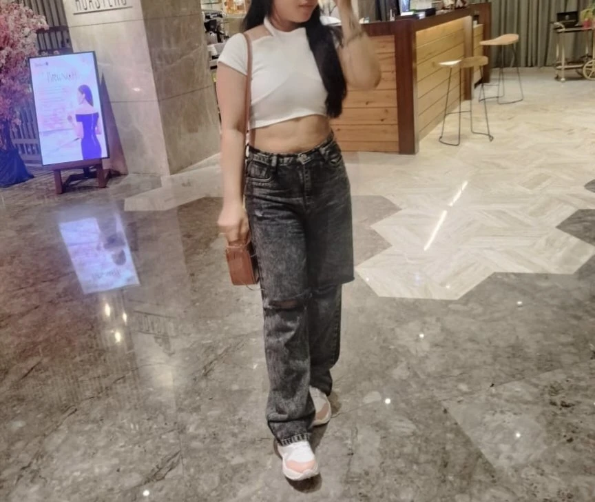 Aliya Khan – Indian escort in Bangalore — 2 / 4