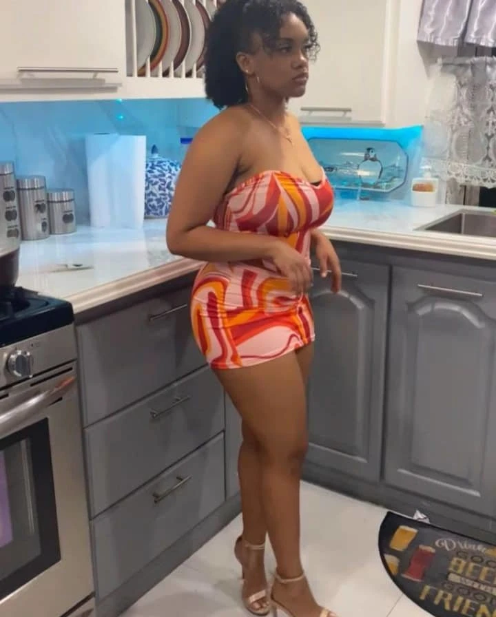 XFavour – escort in Chennai — 1 / 4