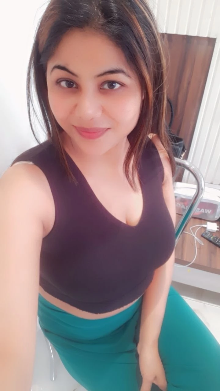 Samiksha Working Independently – Indian escort in Candolim, Goa — 2 / 4