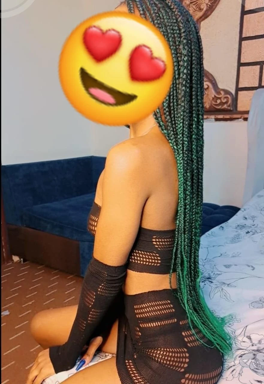 Ruby – Central African escort in Bangalore — 3 / 10