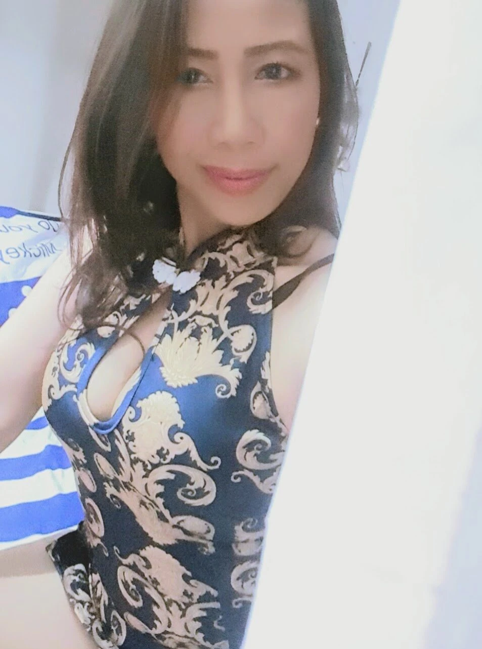Adyamelissa – Indonesian escort in Hong Kong — 6 / 9