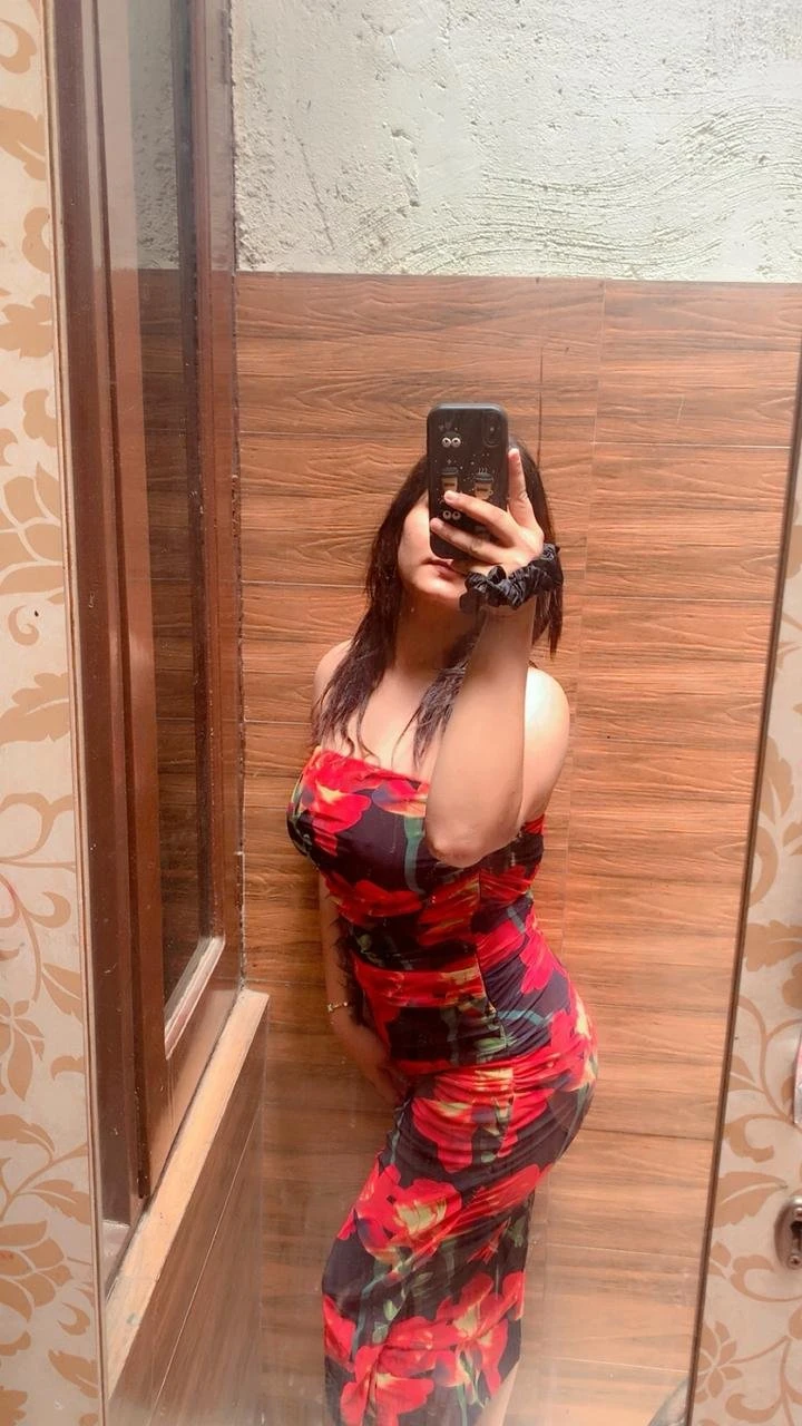 Ishita – Indian escort in Hong Kong — 6 / 11