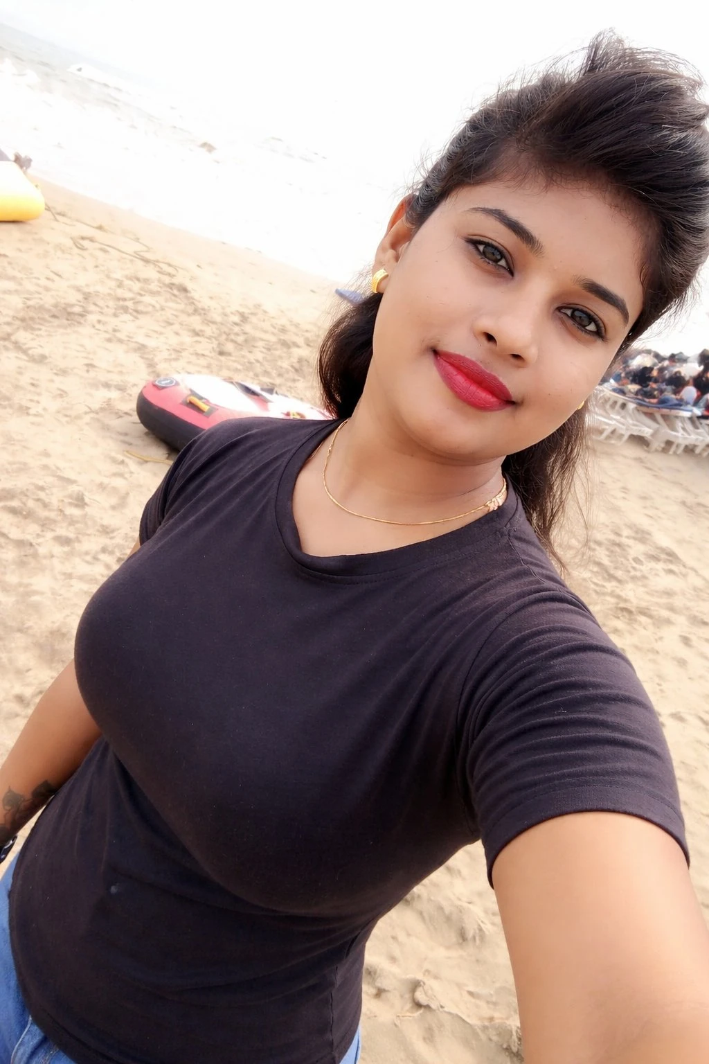 Riya {Cam&Nued video or meet service – Indian escort in Chennai — 2 / 6