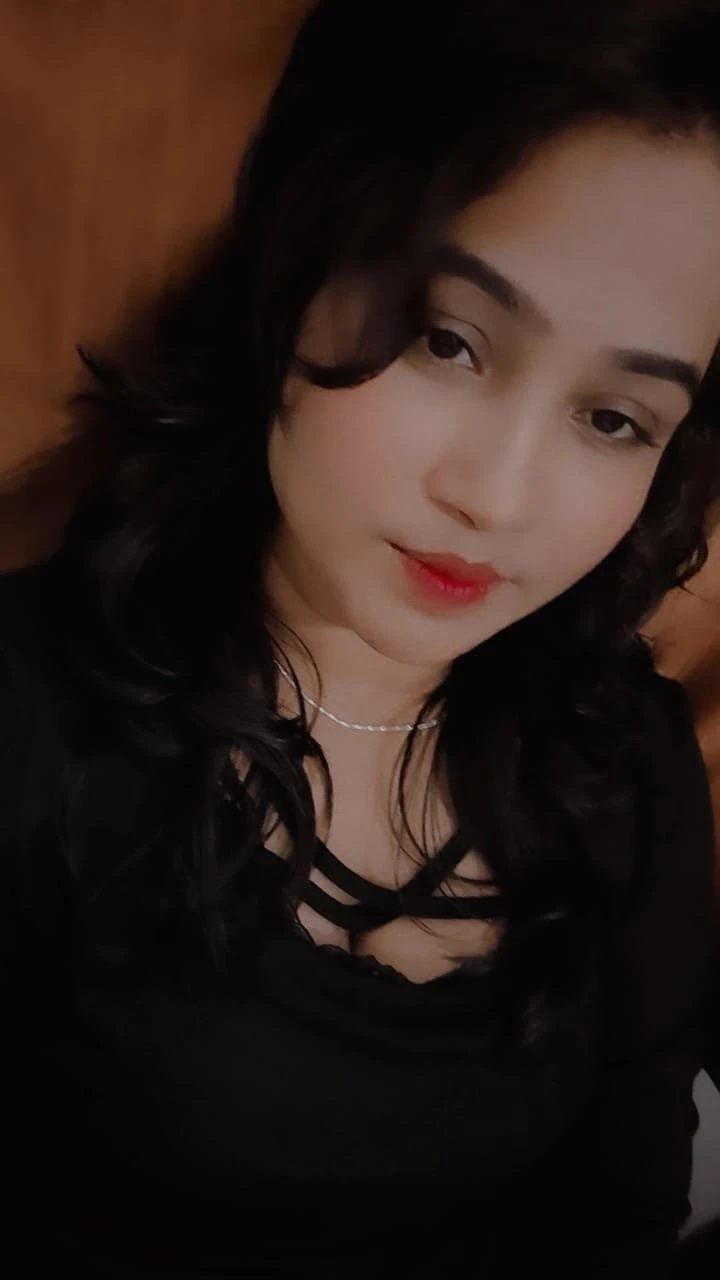 ALIYA CASH PAYMENT VIP GIRL GENUINE SERV – Indian escort in Ahmedabad — 3 / 5