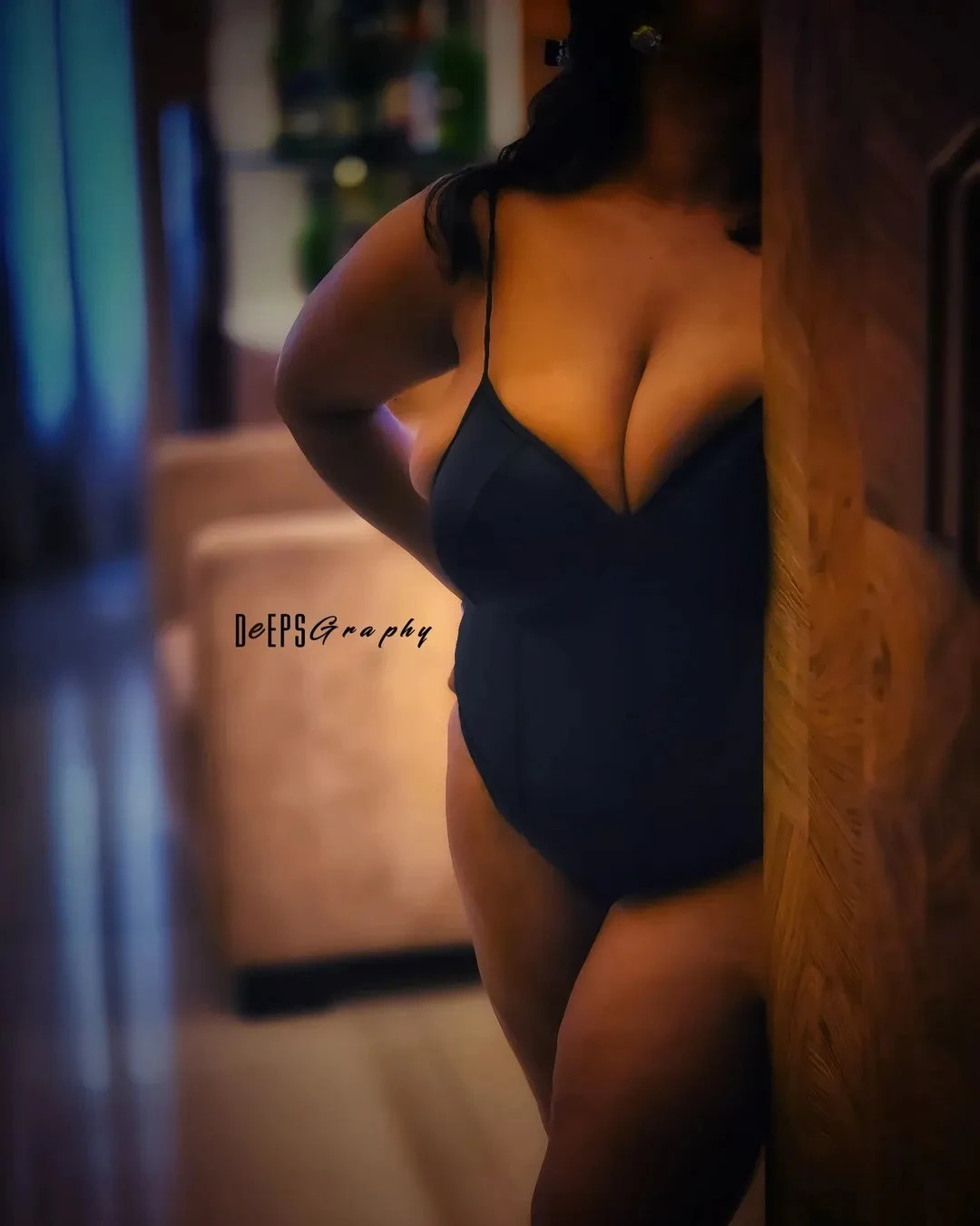 Needed Females to Work – escort agency in Bangalore — 4 / 7