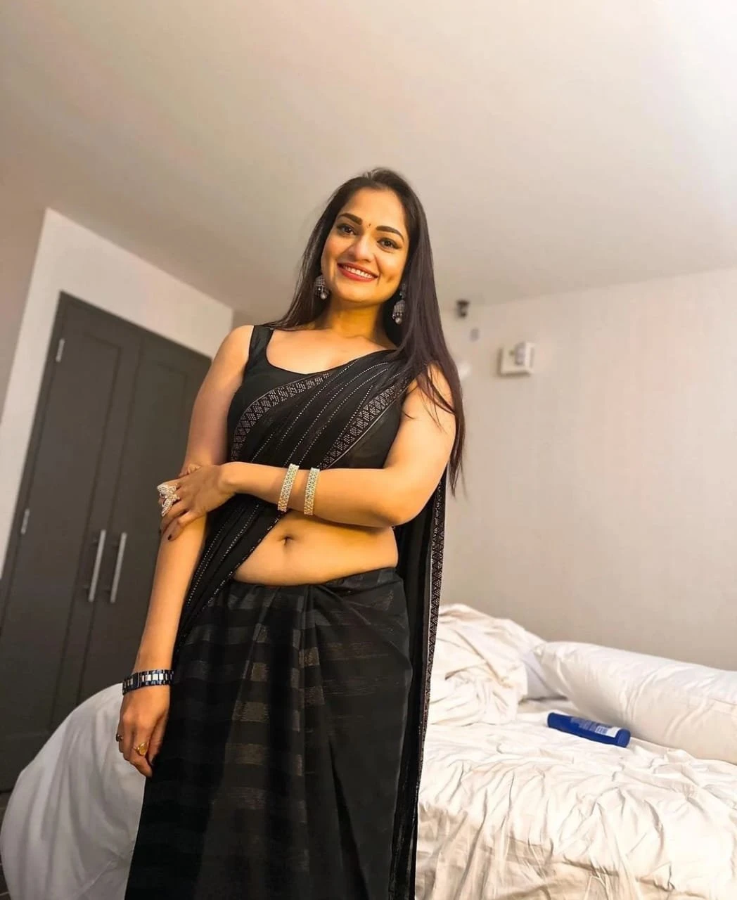 Shila – Indian escort in Ahmedabad — 1 / 2