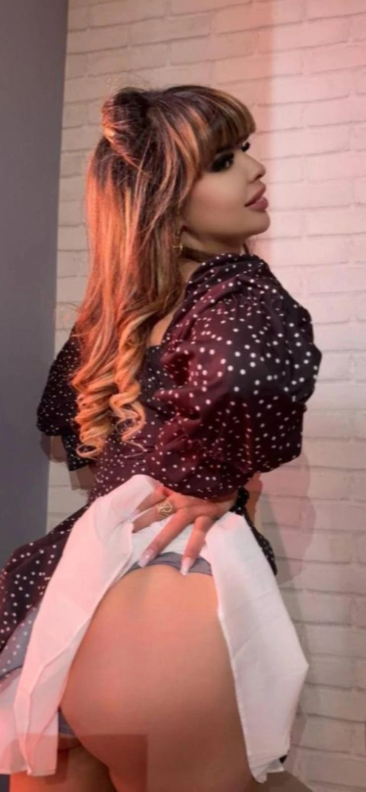 Russian Escort Near By Tajmahal Candolim – Russian escort agency in Candolim, Goa — 2 / 5