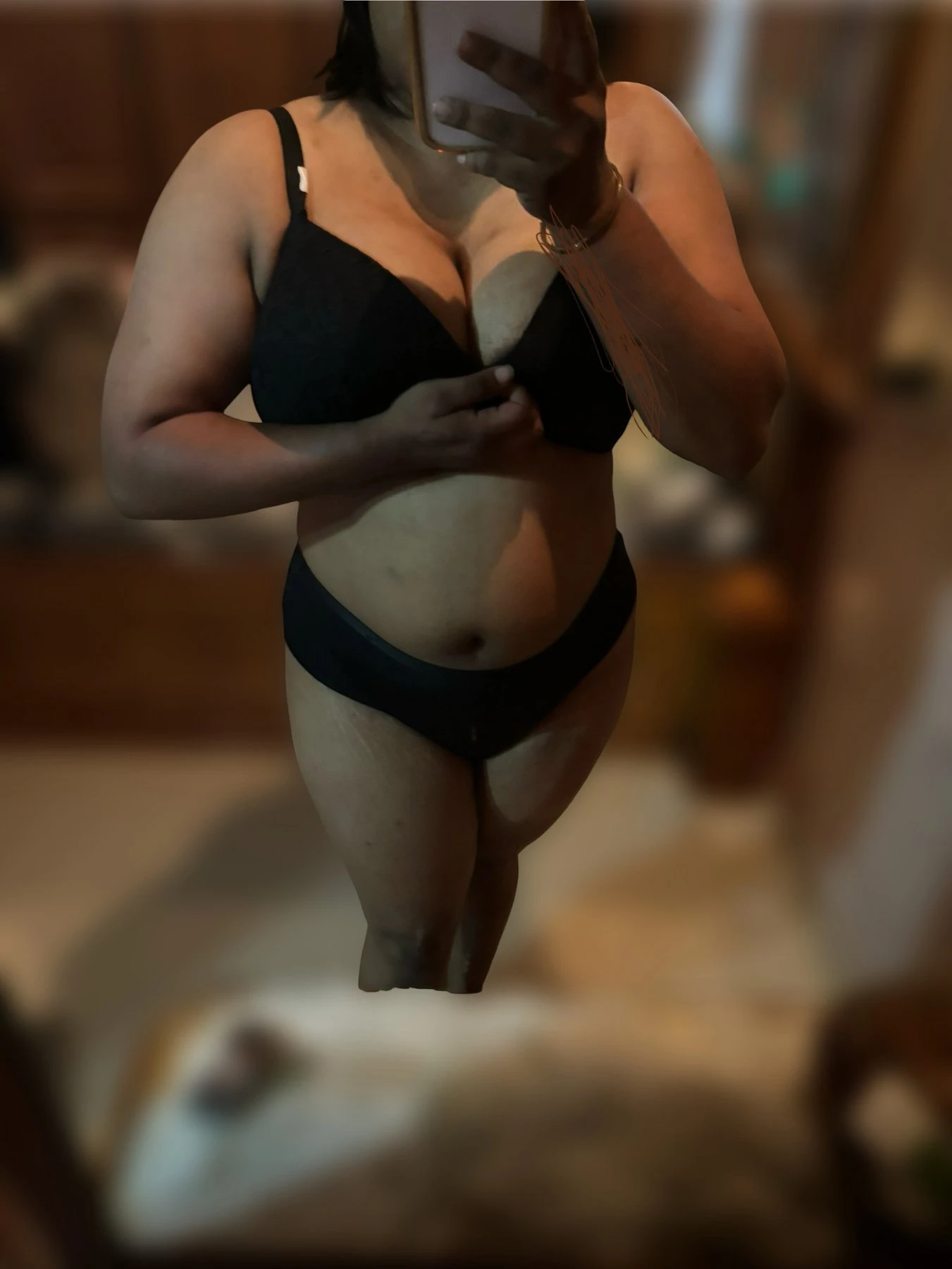 Sexybitch – Indian escort in Ahmedabad — 1 / 4