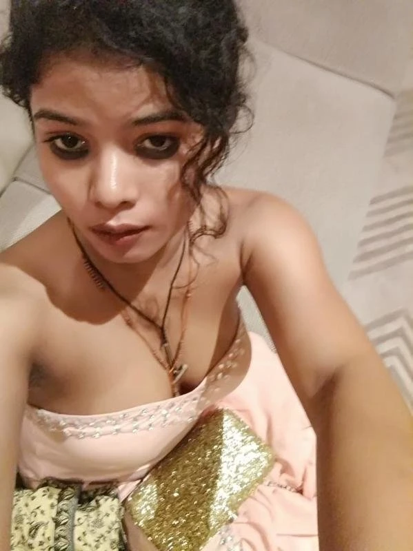 Nancy – Indian escort in Bangalore — 2 / 3