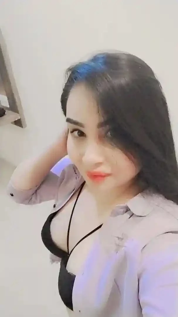 Sexy Shaina – Russian adult performer in Gurgaon — 5 / 6