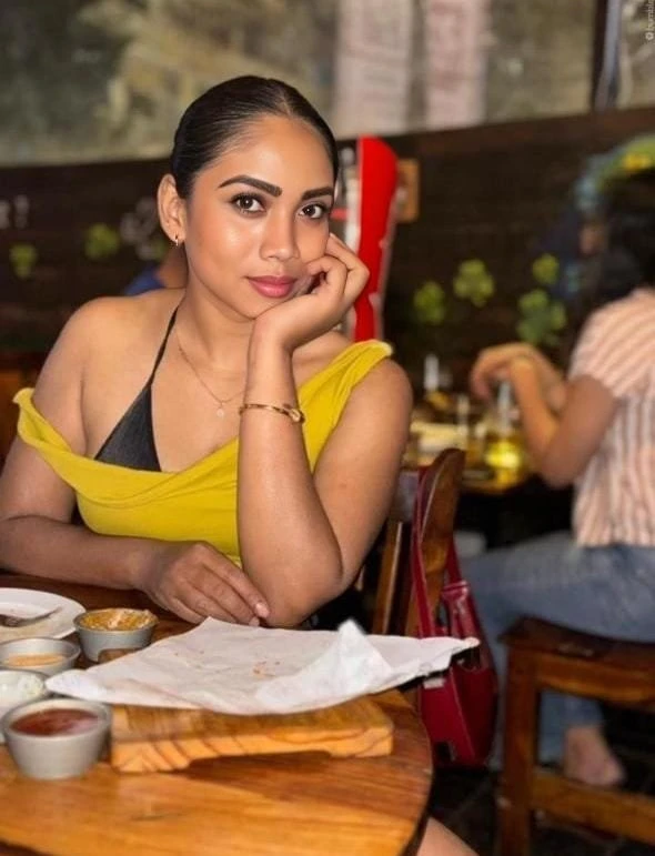 Anj Independent 🥰🥰 meet& webcam – Indian escort in Bangalore — 5 / 9