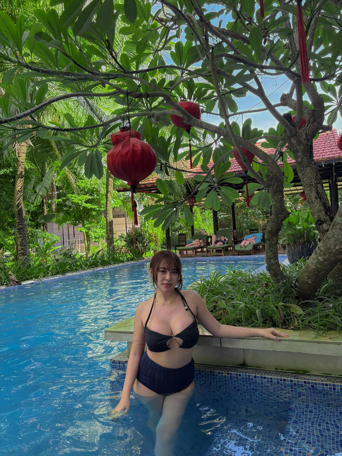 Petite Sexy IDOL JUST ARRIVED – Filipino escort in Hong Kong — 25 / 30