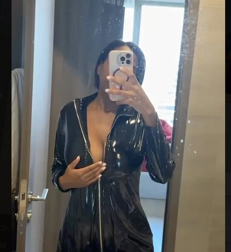 Kassandra – Colombian escort in Hong Kong — 6 / 7