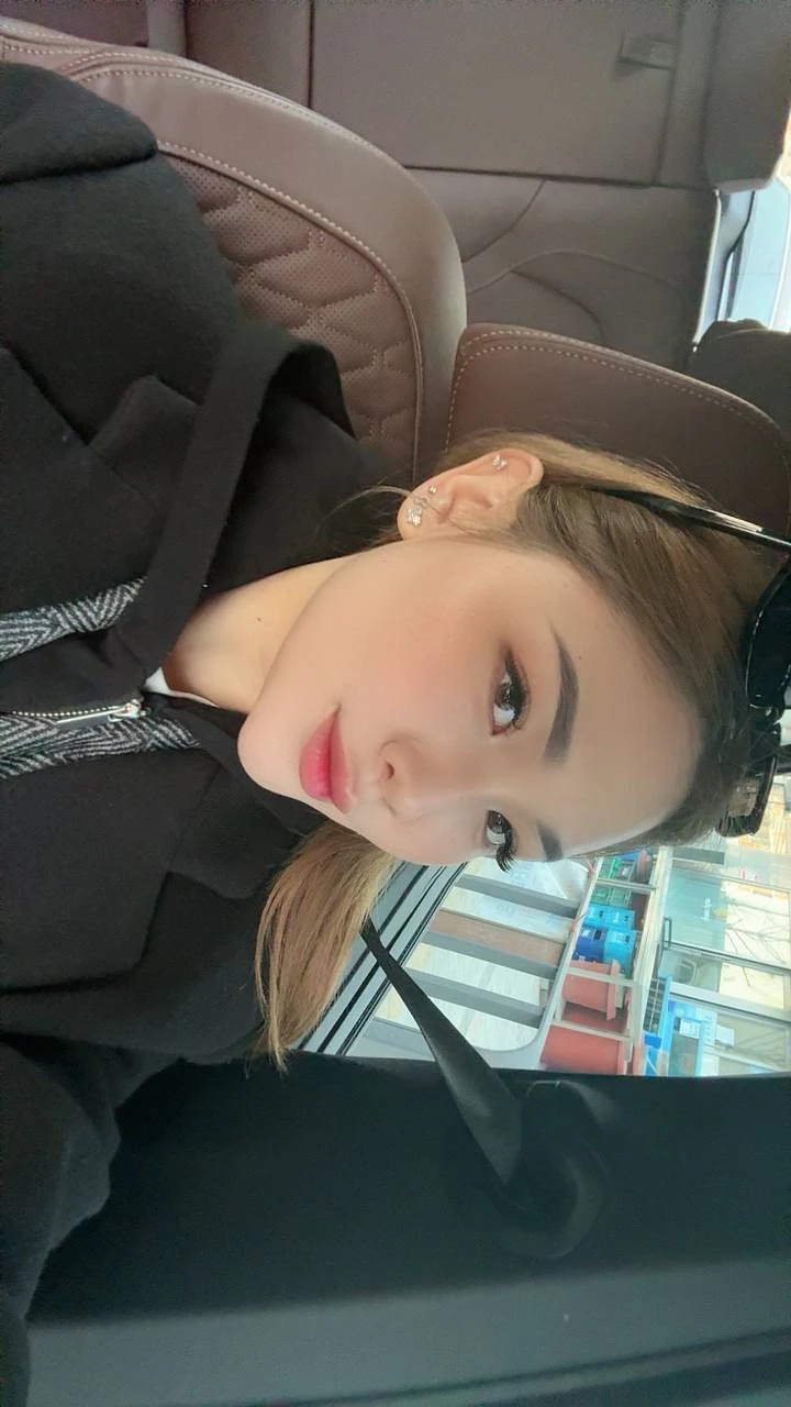 Missy – Kazakhstani escort in Hong Kong — 2 / 14