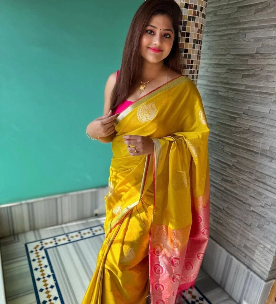 Divya 3000 Unlimited Shot College Girl – escort in Bangalore — 4 / 5