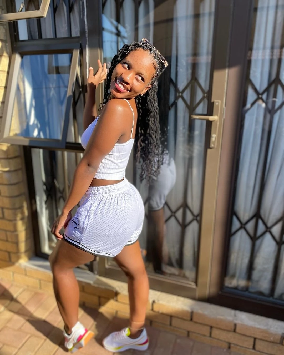 BLOW JOB PRINCESS vellachery – Tanzanian escort in Chennai — 3 / 4