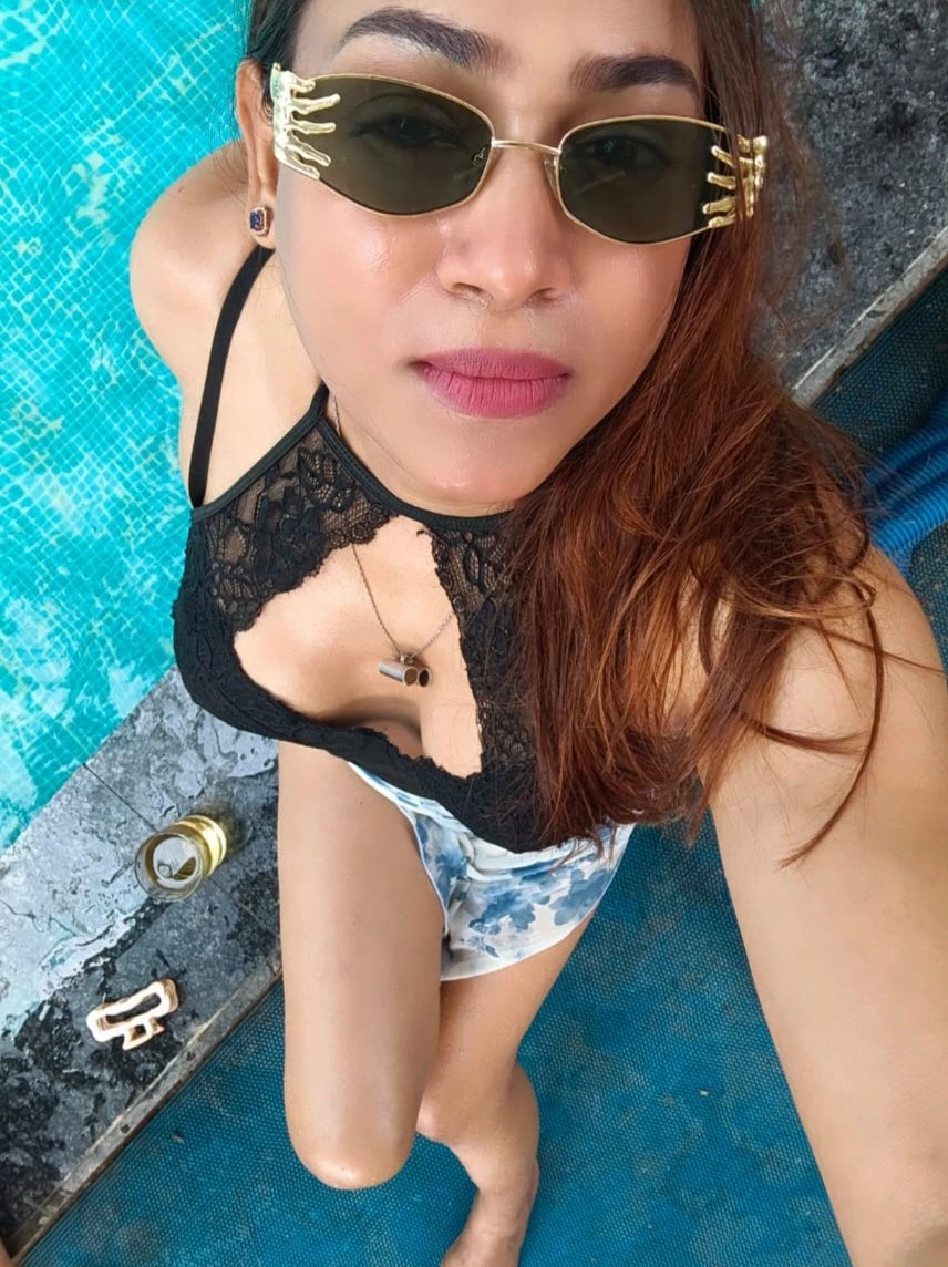 Big boobs 🧿 CAM SHOW ONLY – Indian escort in Bangalore — 2 / 31