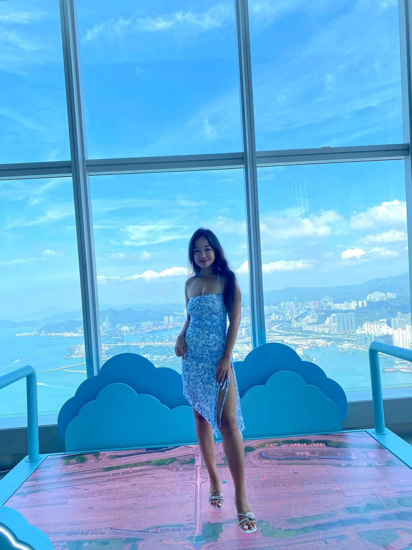 Sexyhelper – Filipino escort in Hong Kong — 4 / 5