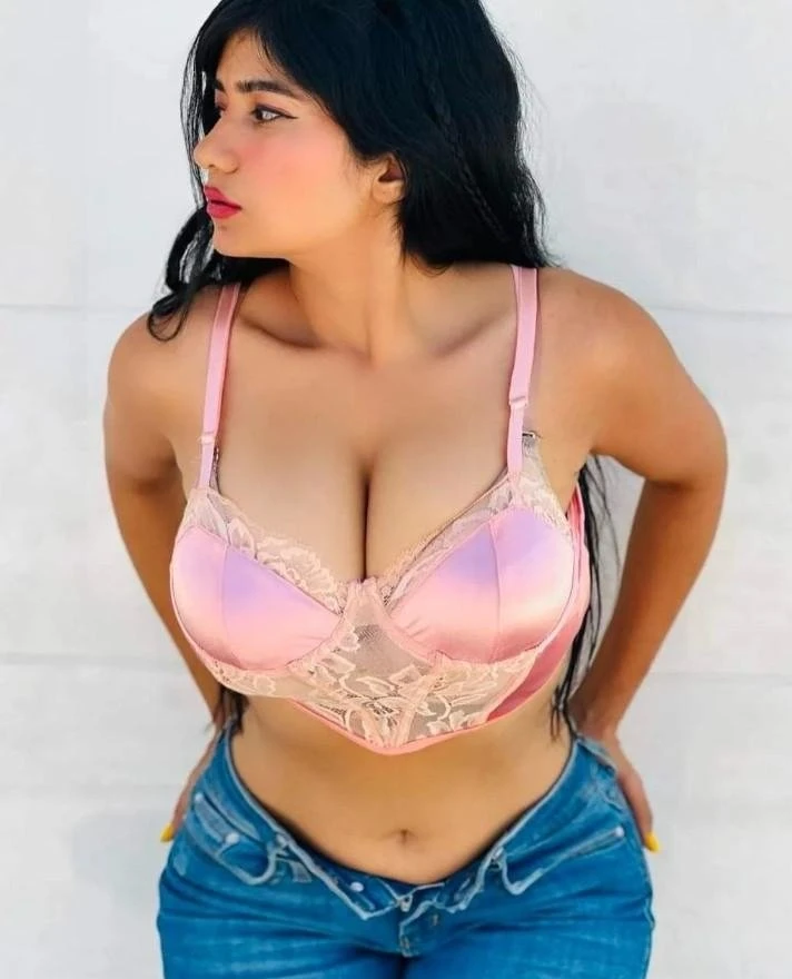 Riya Kumari – Indian escort in Dehradun, Uttarakhand — 4 / 5