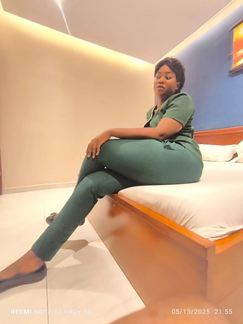 Naija Luxury Massage – Nigerian escort in Douala — 15 / 16