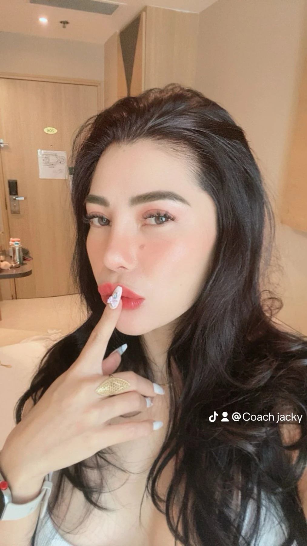 Monica – Filipino escort in Hong Kong, Escort, Hong Kong