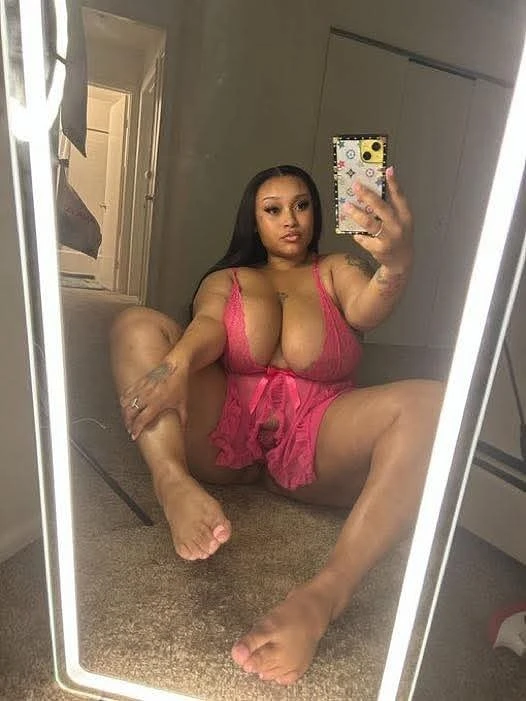 Baby Cayla – Zambian escort in Chandigarh — 2 / 4