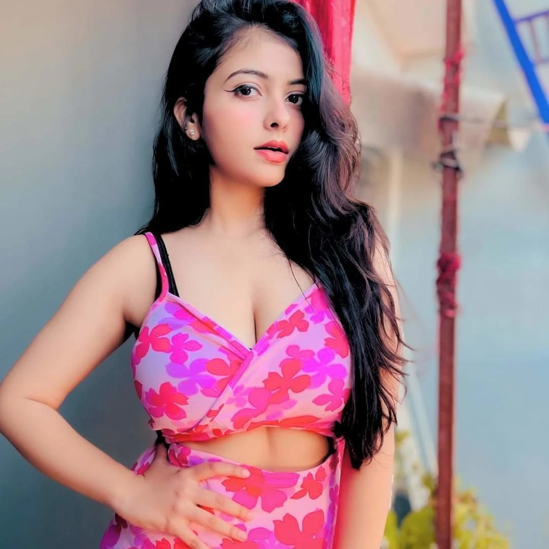 Mahira High Profile – Indian escort in Bangalore — 4 / 5
