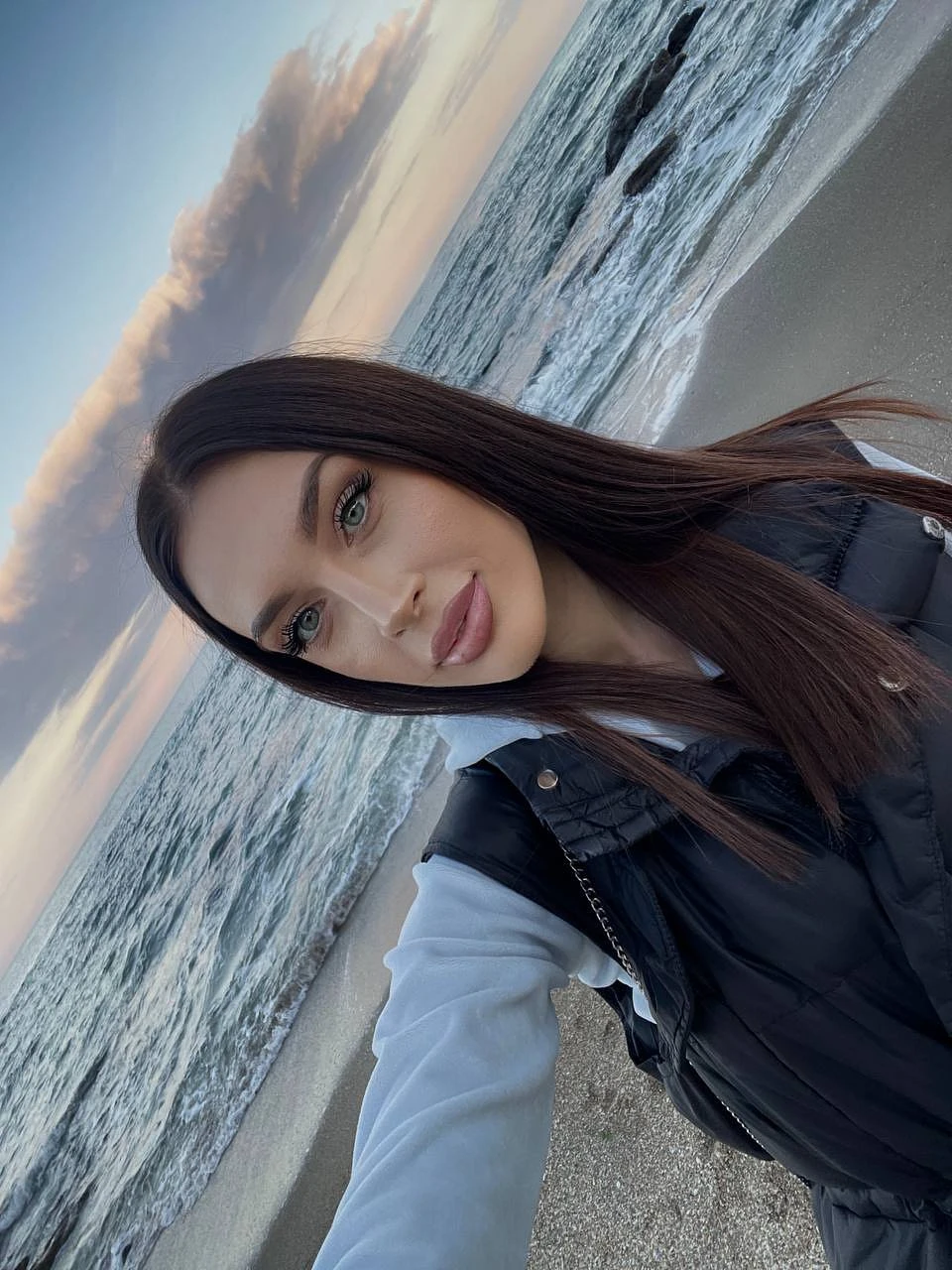 Milka > Cum in my mouth – Russian escort in Hong Kong — 13 / 16