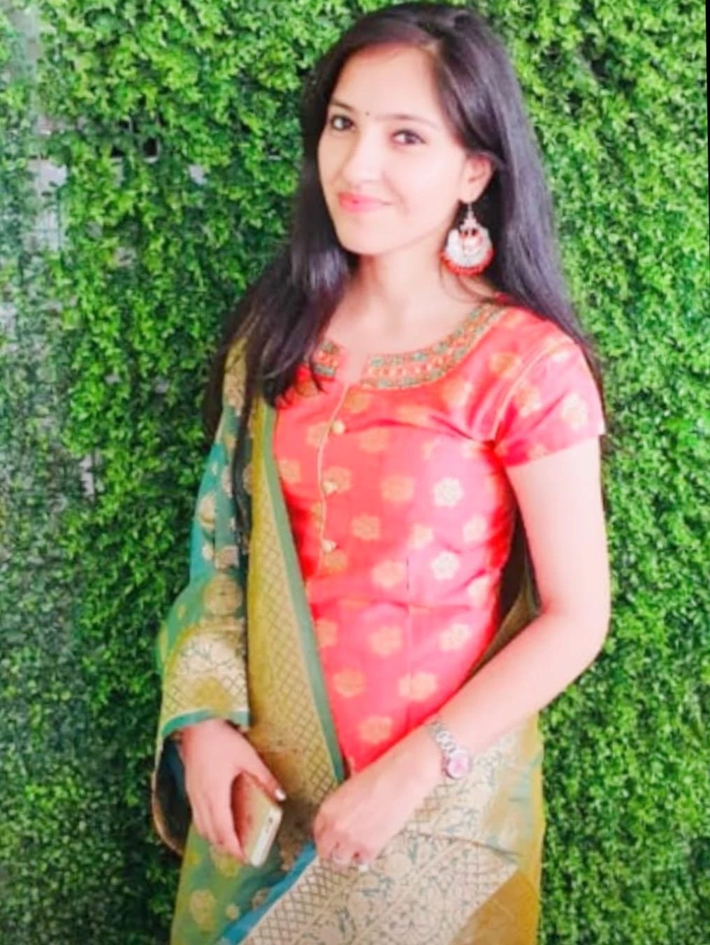 Mahi – Indian escort in Bangalore, Escort, Banga
