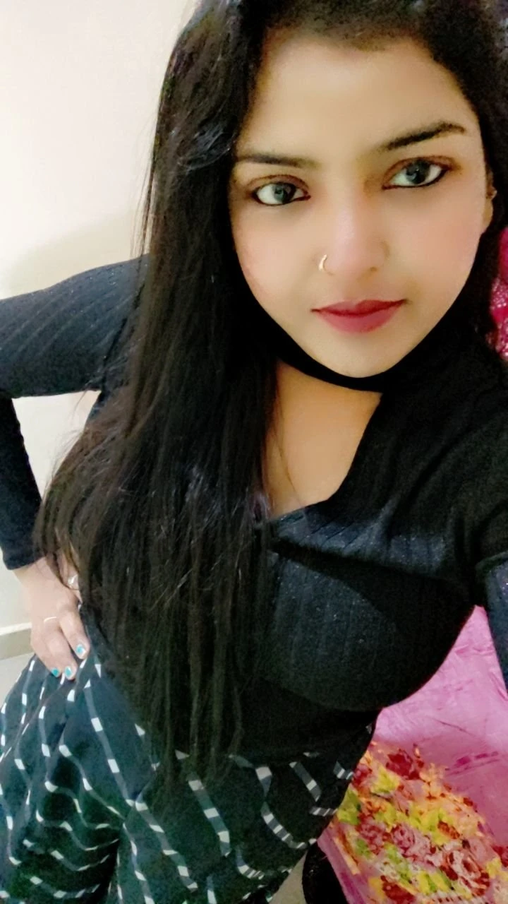 Muskan – Indian escort in Bangalore — 2 / 4