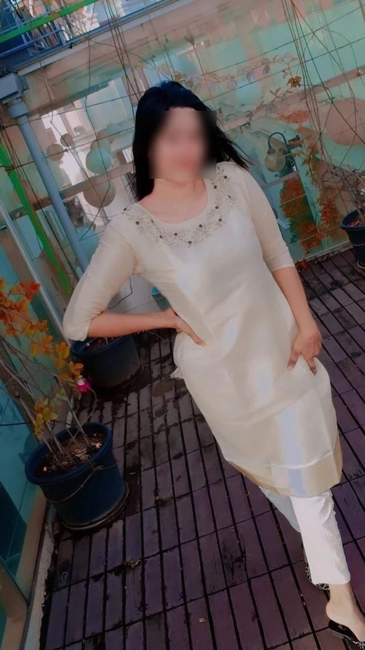 Daizy Queen (no advance) – Indian escort in Chennai — 4 / 5