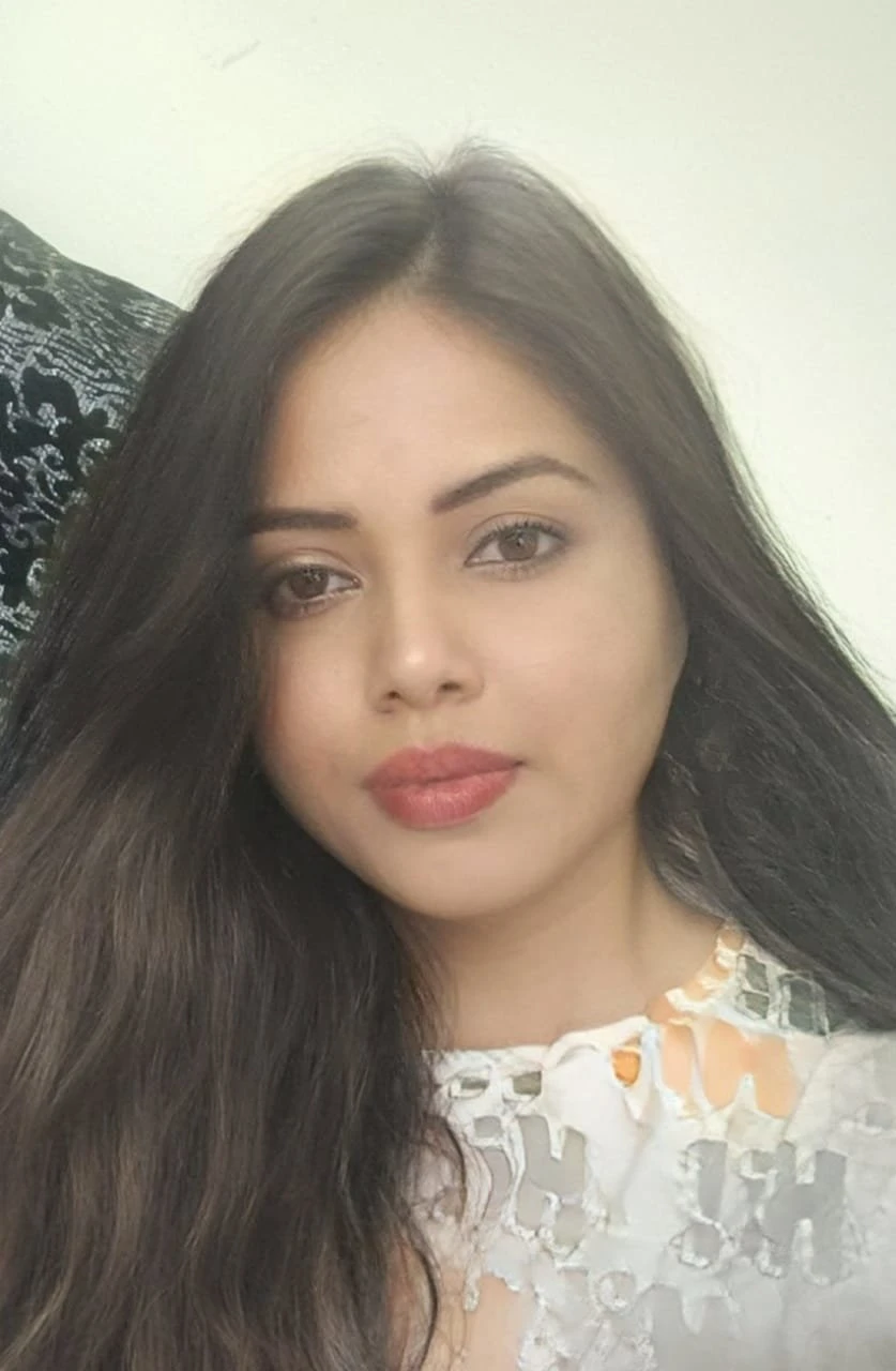 Cam Shows and Real Meet – Indian escort in Bangalore — 2 / 3