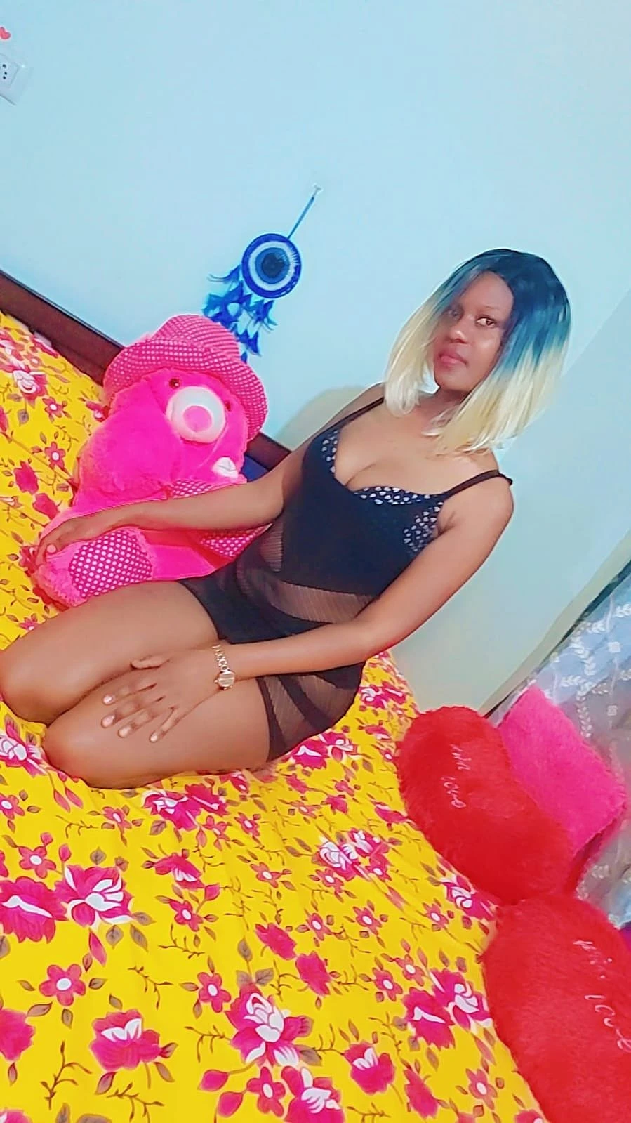 Juicy Bianca Hot Chocolate Ass Meet – South African escort in Bangalore — 3 / 6