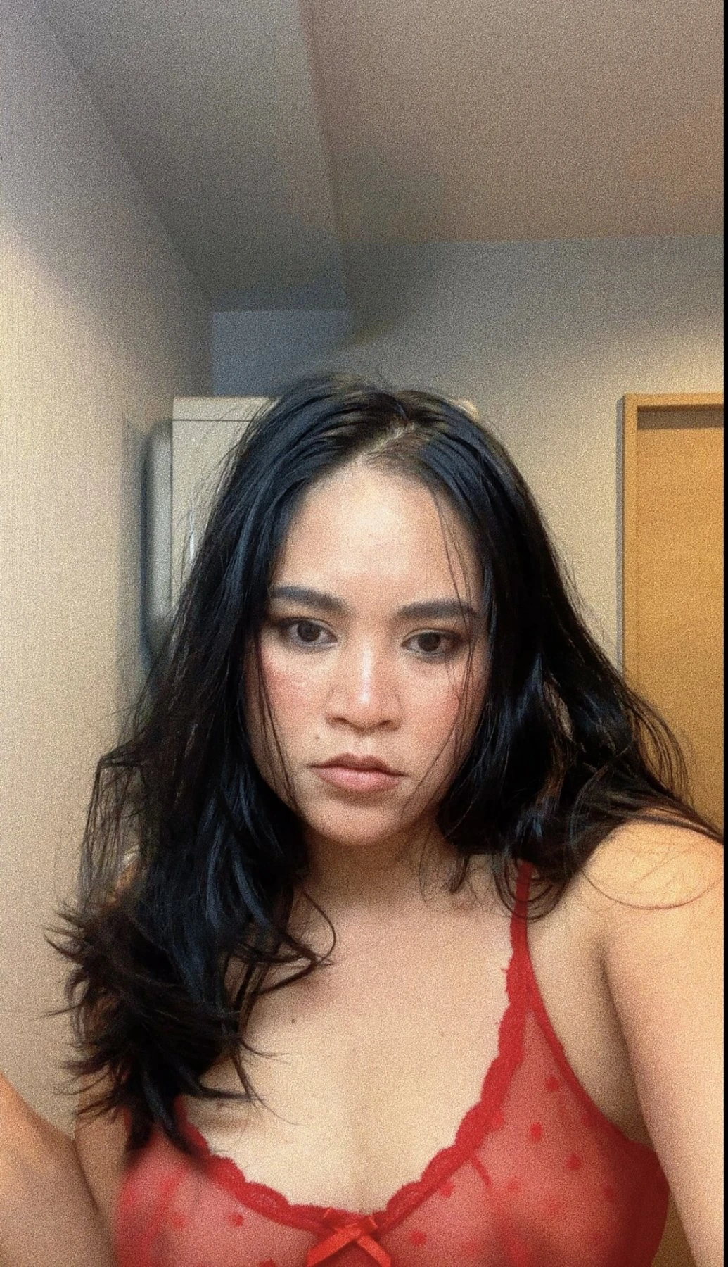 Sunshine – Filipino escort in Hong Kong — 7 / 10