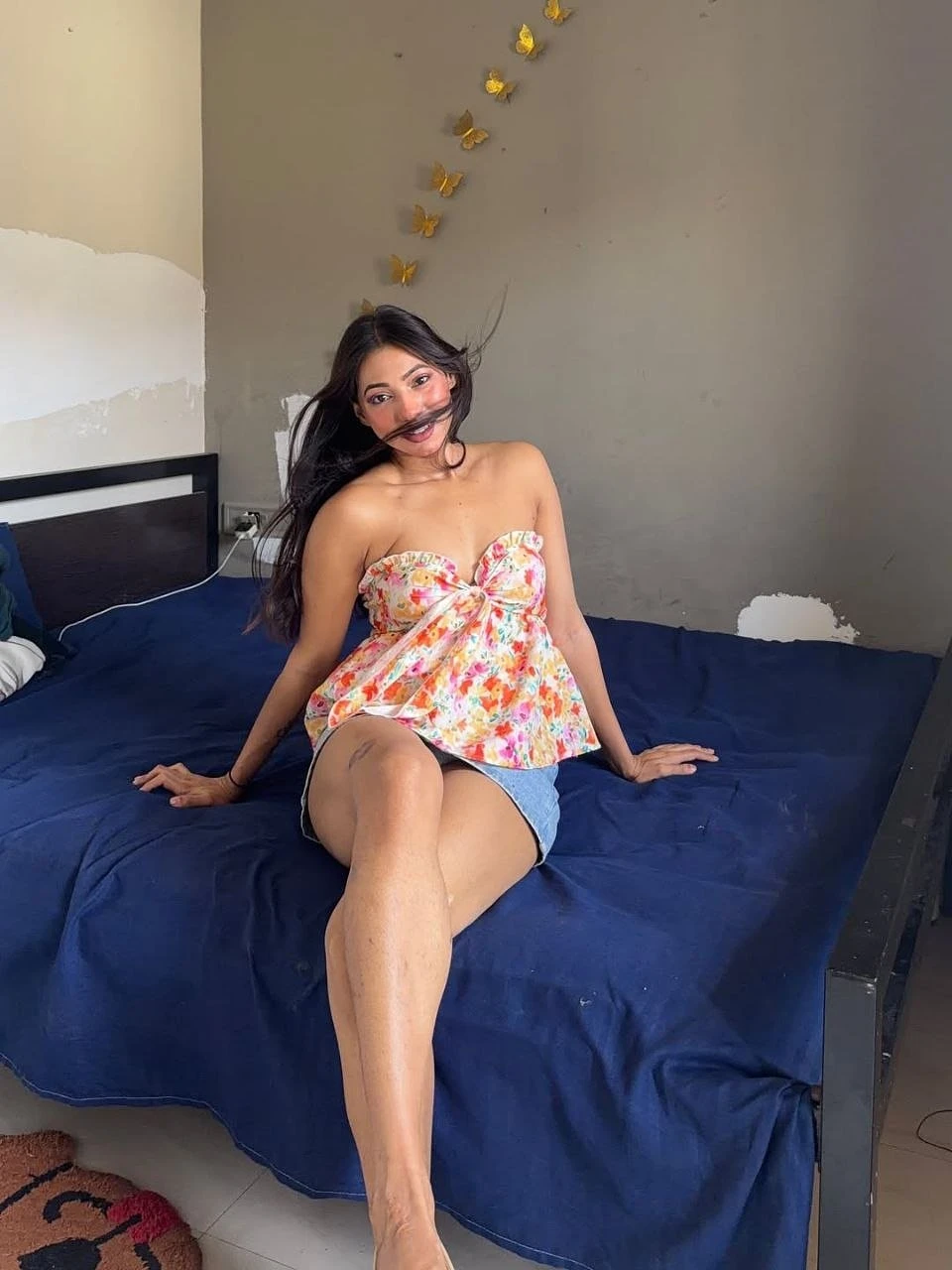 Vritika – Indian escort in Gurgaon — 5 / 6