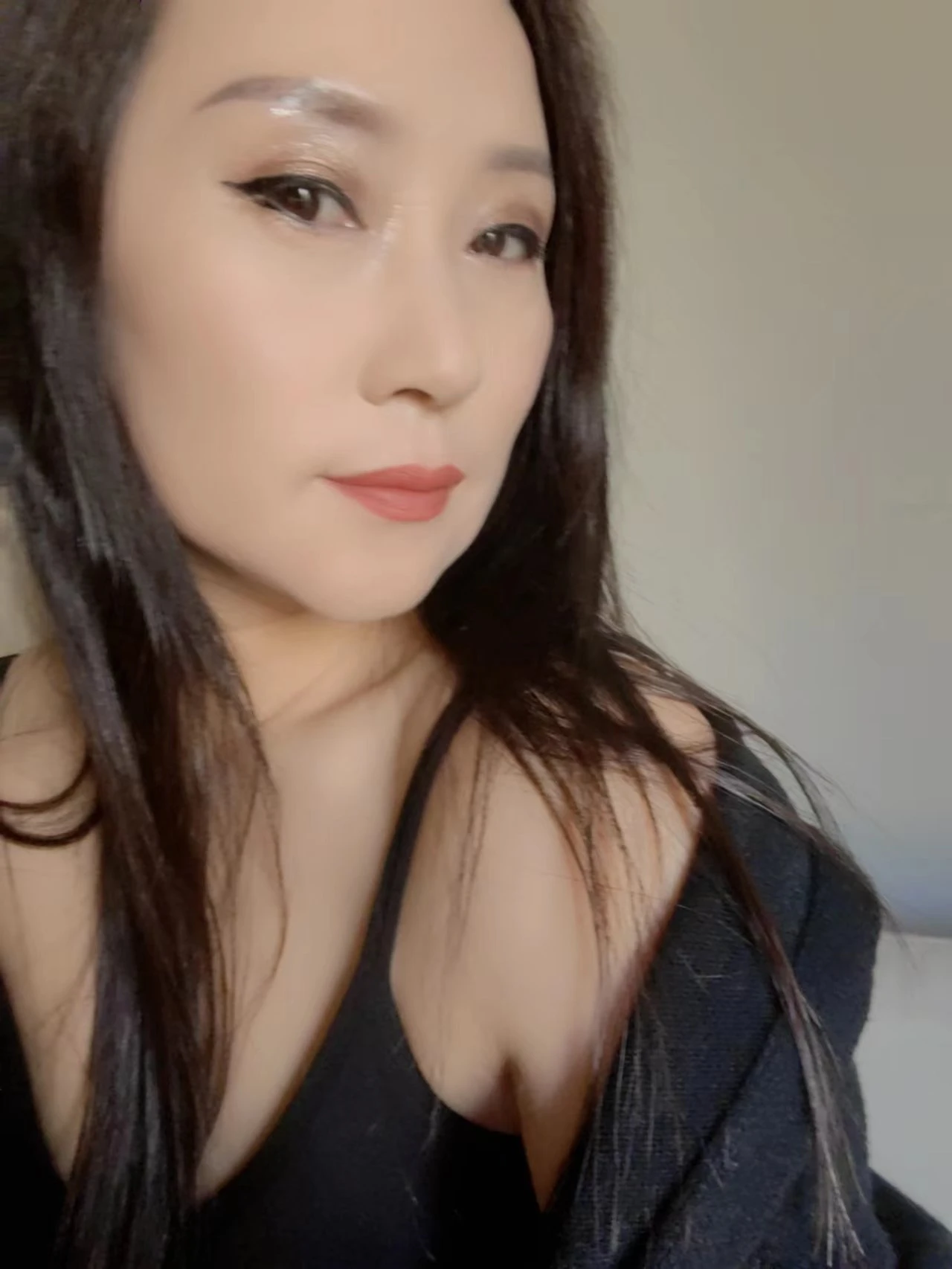 Libao – Chinese escort in Tirana — 4 / 6
