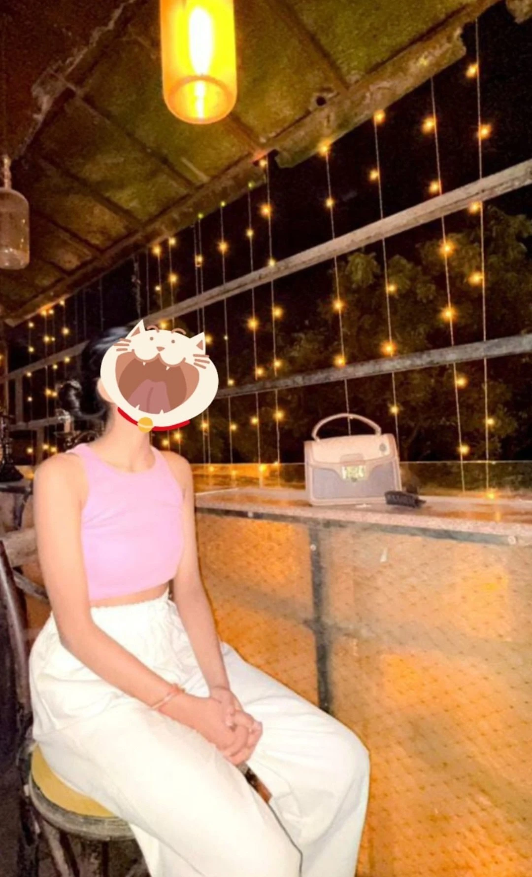 Gayatri Independent Bangalore Girl – Indian escort in Bangalore — 1 / 5